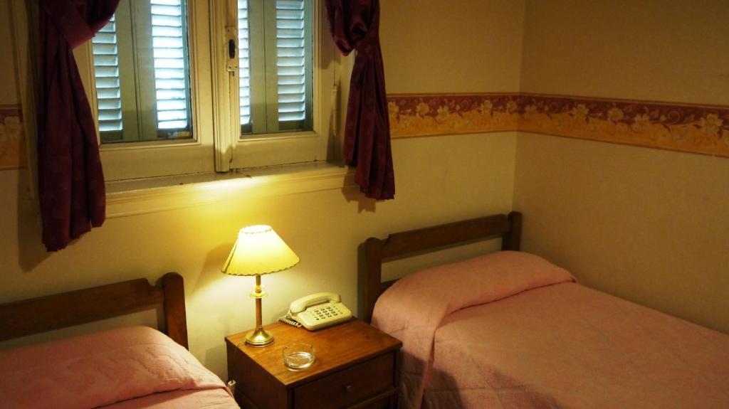 בואנוס איירס Hotel Gran Sarmiento חדר תמונה