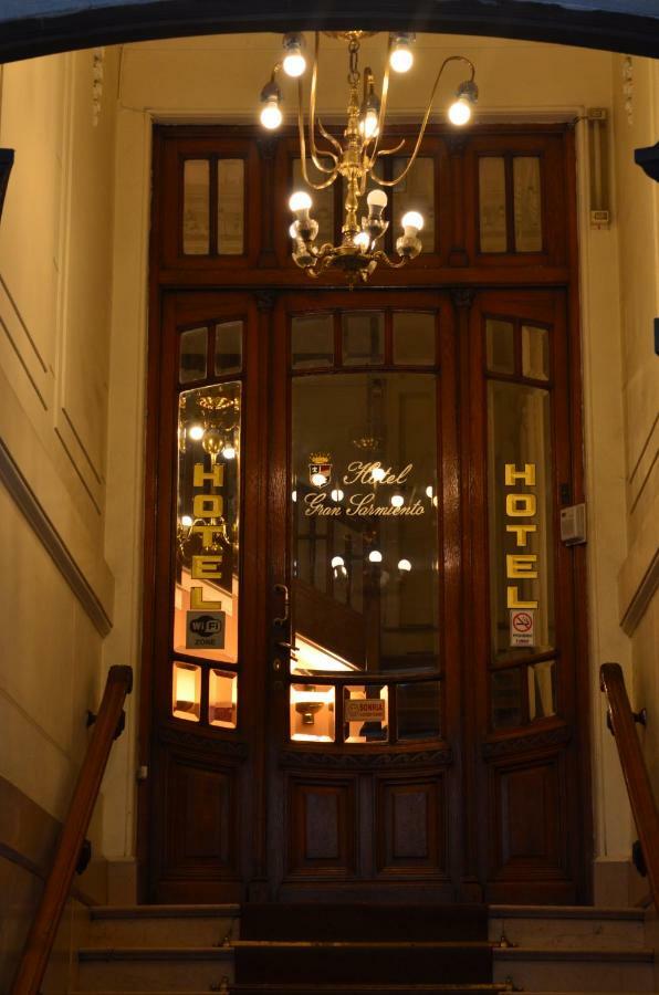 בואנוס איירס Hotel Gran Sarmiento מראה חיצוני תמונה